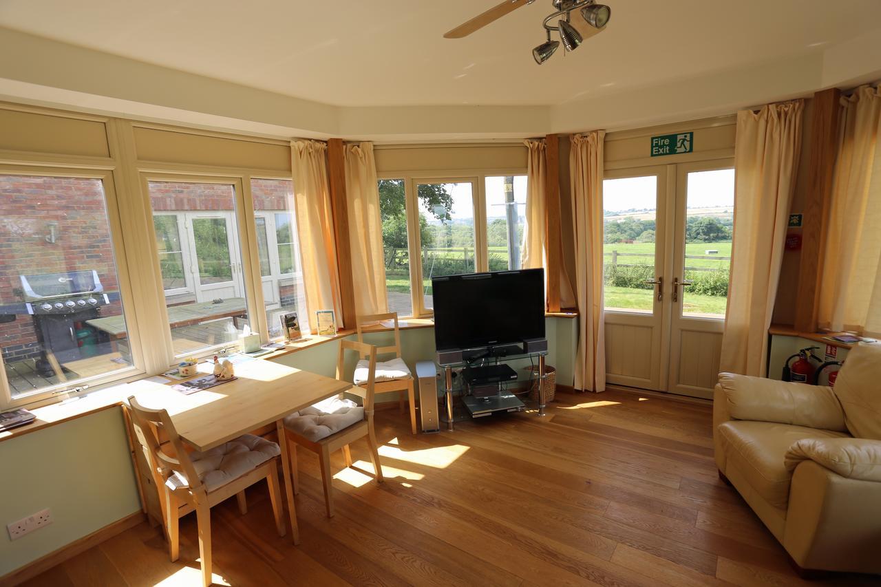 Redlands Farm Bed & Breakfast Stanwick  外观 照片